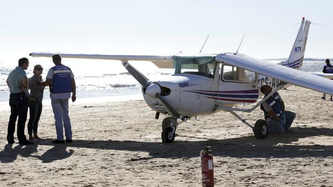 Portugal: Two Killed As Light Plane Makes Emergency Landing On Beach ...