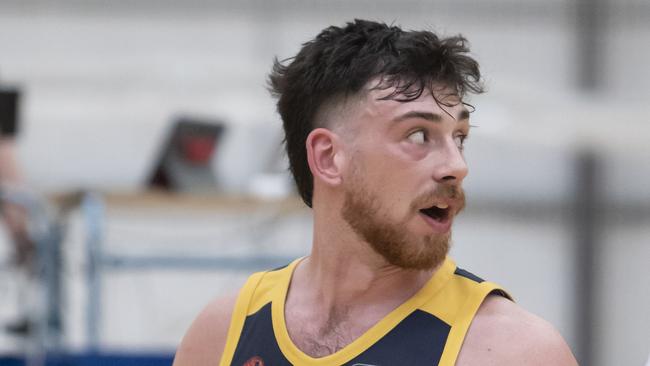 Joe Davis came up big for Pakenham. Photo: Basketball Victoria.