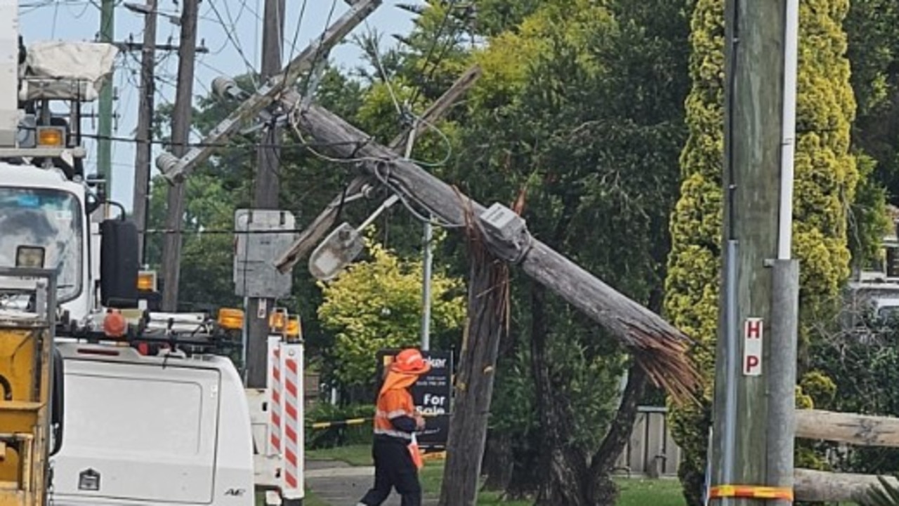 Power Outages In Sydney’s Southwest After School Bus Snaps Power Pole ...