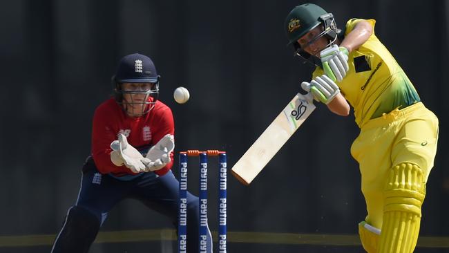 Alyssa Healy continued her great form with the bat.