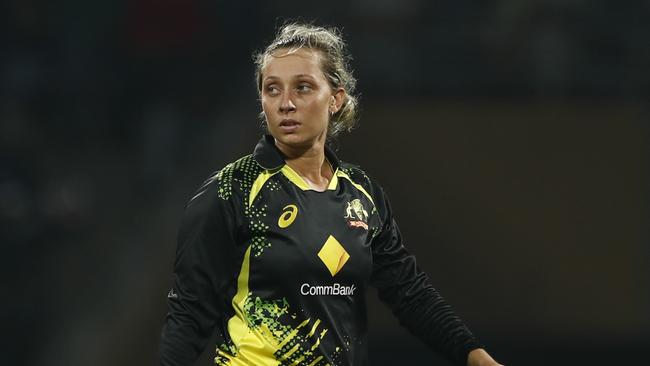 MUMBAI, INDIA - DECEMBER 11: Ashleigh Gardner of Australia during the T20 International series between India and Australia at Dr DY Patil Cricket Stadium on December 11, 2022 in Mumbai, India. (Photo by Pankaj Nangia/Getty Images)