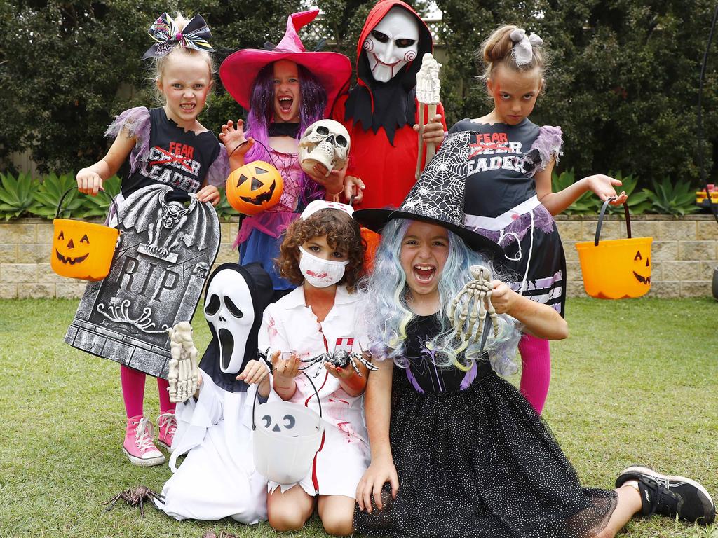 Back - Lexie, 7, Ivy, 7, Harry, 10, and Ella, 8, celebrate halloween with Front - Tyson, 6, Stevie, 8, and Jasmine, 8. Photo:Tertius Pickard