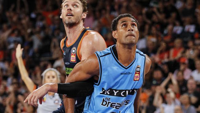 Vukona has signed with the Brisbane Bullets.