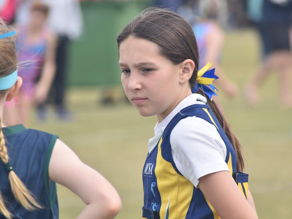 On court at the Cap Coast Junior Netball Carnival at the Barmaryee Multi Sports Precinct, Yeppoon, on August 11, 2024. Photo: Pam McKay