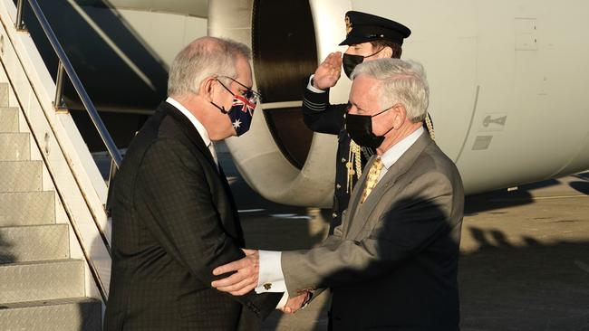 Scott Morrison is greeted on the tarmac in New York. Picture: Adam Taylor