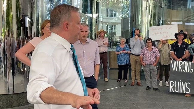 Albanese addresses farmers gathered to protest inland rail route