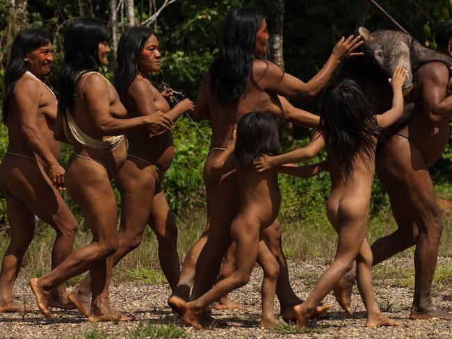 The lives of the Huaorani people in the Ecuadorean Amazon jungle. Picture: Pete Oxford /mediadrumworld.com/australscope