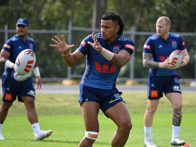 Stephen Crichton failed to finish the session at Ballymore. Picture: NRL Photos