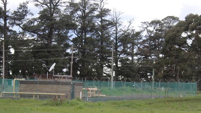 The Jemena Gas substation is located on-site and a gas line runs through the property.