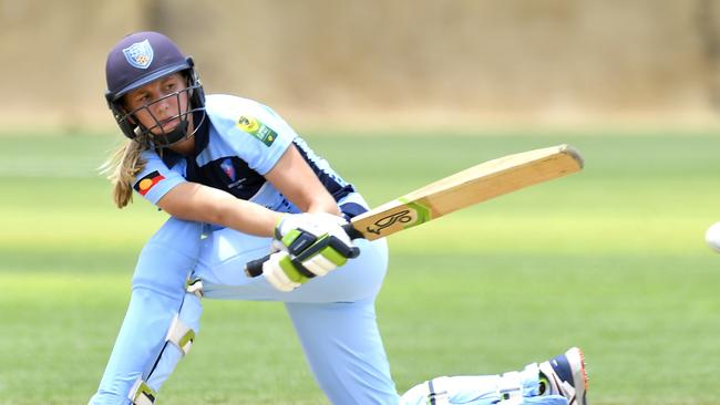 Anika Learoyd batting during the National Indigenous championships final between NSW and Queensland in February.