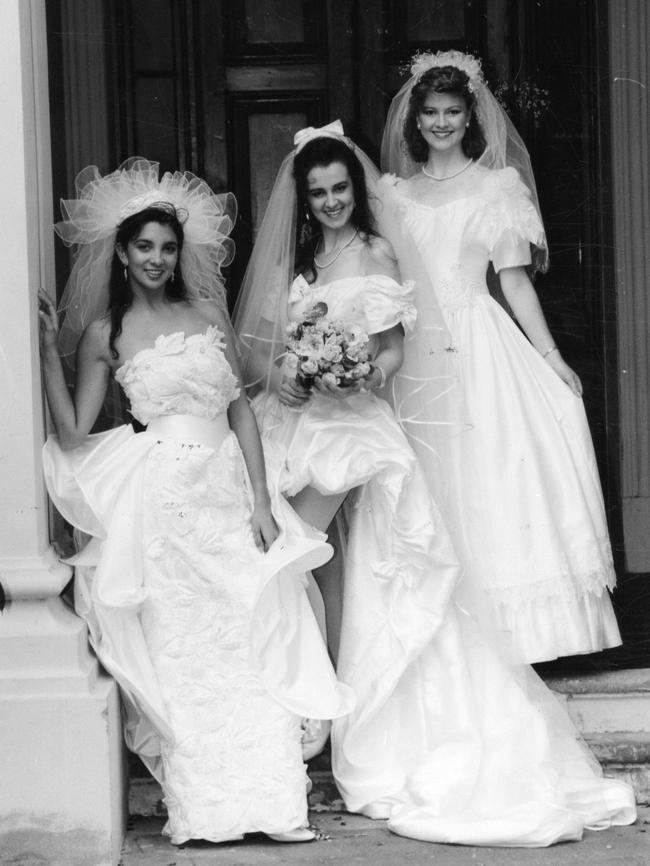 1992 bridal fashions