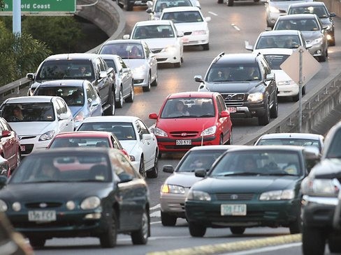 60-minute delays: Multi-vehicle motorway crash nightmare