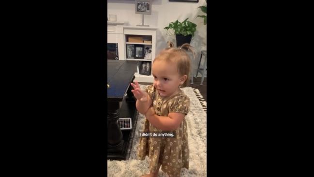 Toddler argues with mum without words