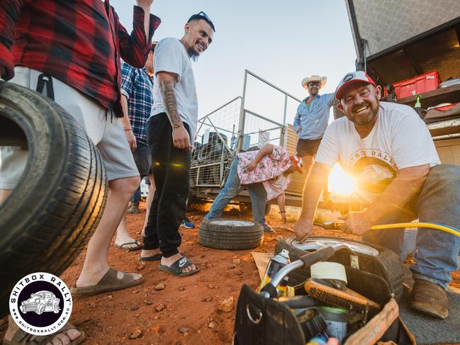 Day 3: Silverton to Bourke — Everyone helps everyone make it to Townsville. Photo: BOX RALLIES