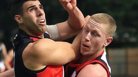 Petracca gets a handball away for North Ringwood. Picture: Davis Harrigan