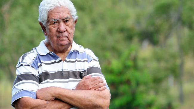 Dr Ernie Hoolihan says the Aitkenvale Reserve should be developed.