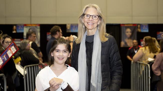 Juliet Duran, 8, and actress Lindsay Wagner who played The Bionic Woman. Picture: NewsWire/ Monique Harmer