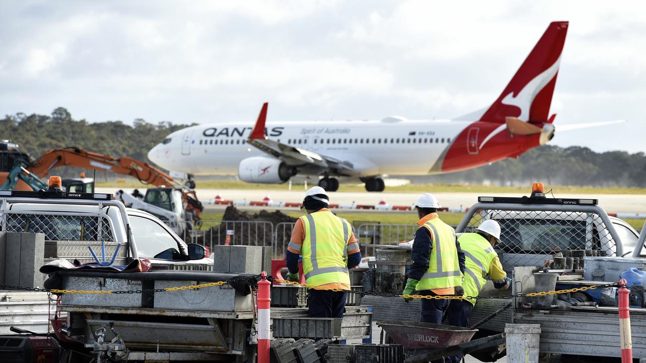 Qantas is expected to reveal a major change to how customers book flights.. Picture: NCA NewsWire / Andrew Henshaw