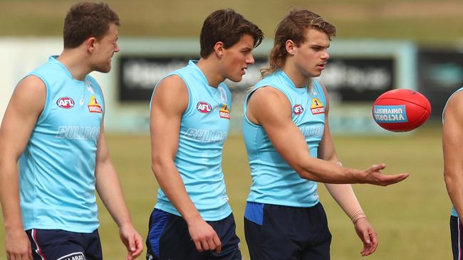 Bailey Smith, right, will be a bargain in KFC SuperCoach next week. Picture: Chris Hyde/Getty Images