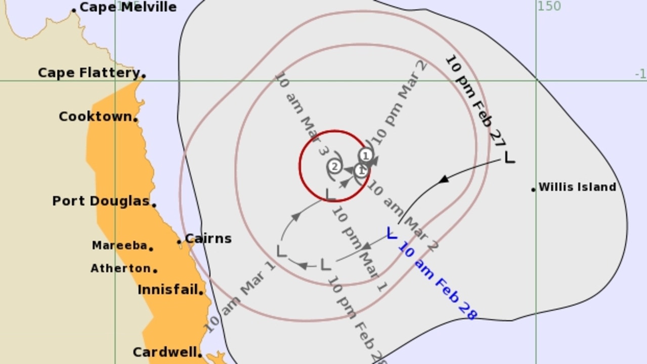 Tropical cyclone gathers in Qld with heavy rain, strong winds news