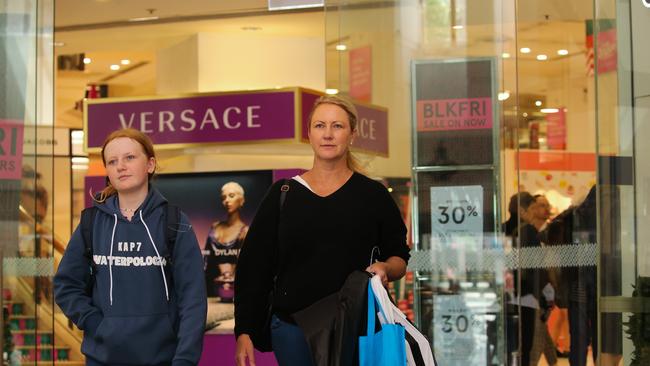 Major supermarkets are open in Queensland though with varying hours. Picture: NCA NewsWire / Gaye Gerard