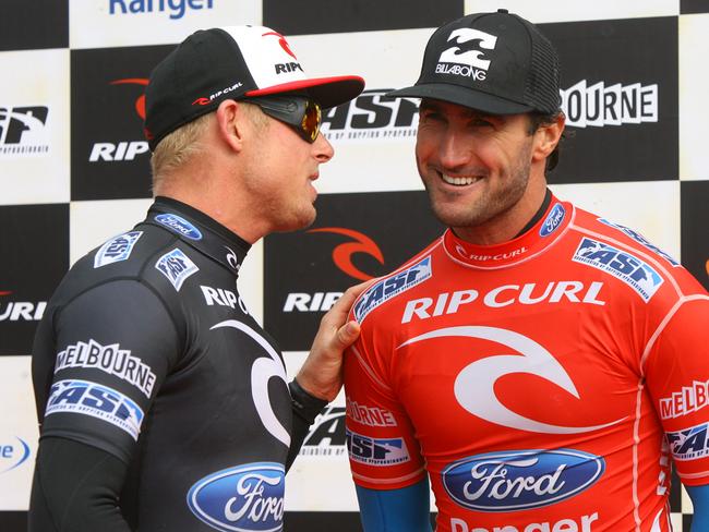 Mick Fanning and Joel Parkinson after the 2011 final at Bells.