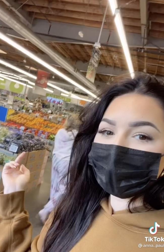 TikTok star Anna Paul buys a $245,000 Mercedes-Benz 'whiteboard' car and  invites fans to sign it