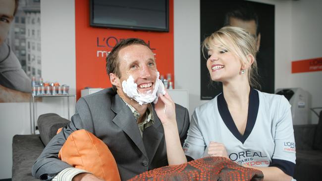 Jockey Damien Oliver gets some last minute pampering in the L'Oreal Menexpert marquee before Melbourne Cup in 2008.