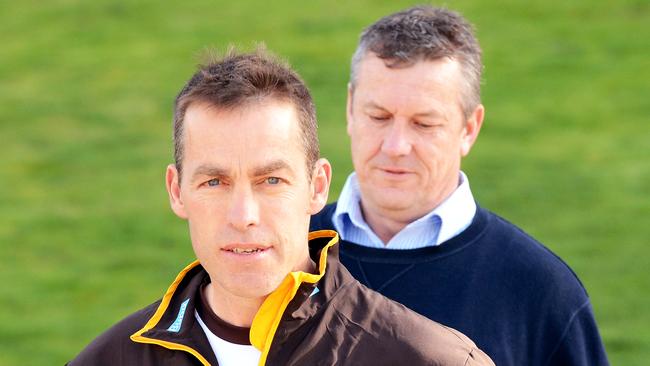 Mark Evans is a suitable candidate to take on the Hawthorn chief executive role and temper coach Alastair Clarkson, writes Jake Niall.