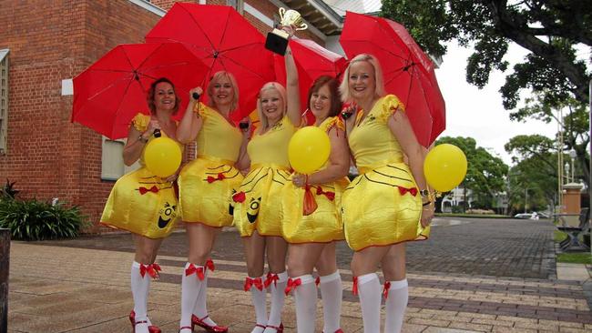 Pub fest winners - Little Miss Sunshines Robyn O&#39;Brien, Andrea Rossiter, Allison Massingham, Natalie Murtagh and Emma Puntney. Picture: Robyne Cuerel