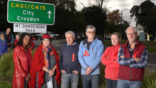 Montrose residents don’t want the Canterby Rd roundabout removed. Picture: Stuart Milligan