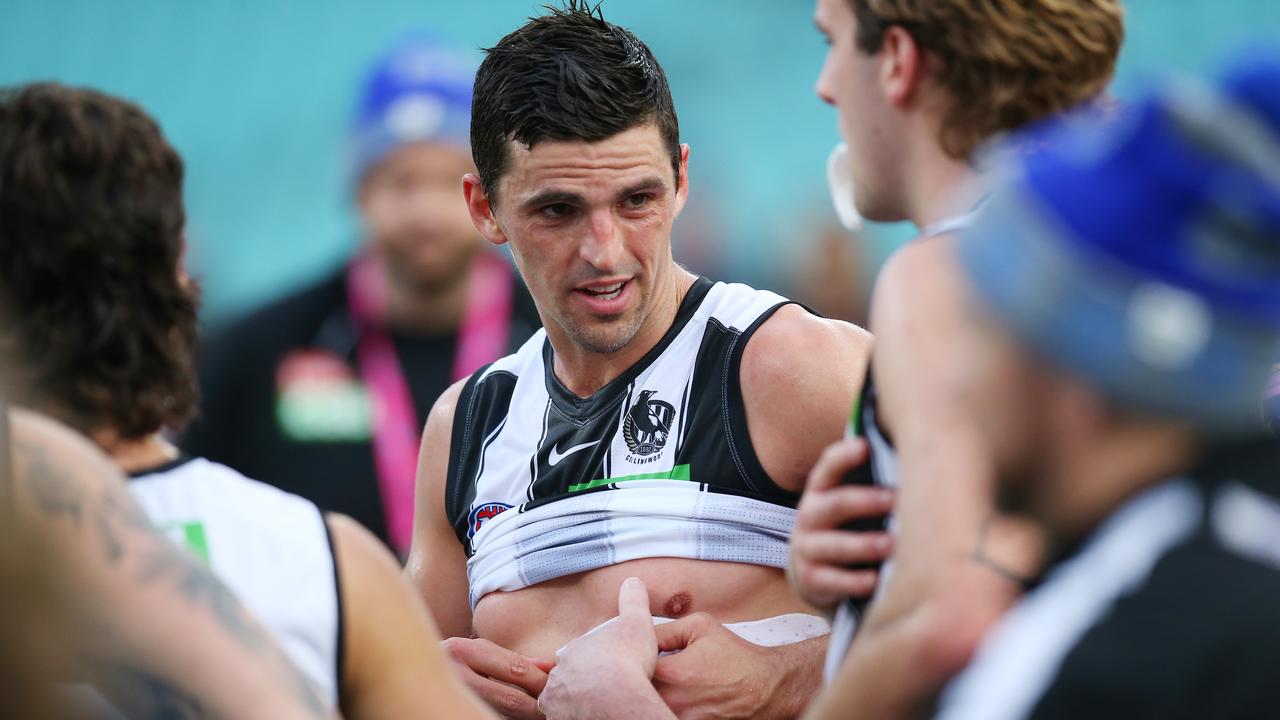SYDNEY, AUSTRALIA - JUNE 14: Scott Pendlebury of the Magpies looks on during the round 13 AFL match between the Melbourne Demons and the Collingwood Magpies at Sydney Cricket Ground on June 14, 2021 in Sydney, Australia. (Photo by Jason McCawley/AFL Photos/via Getty Images)