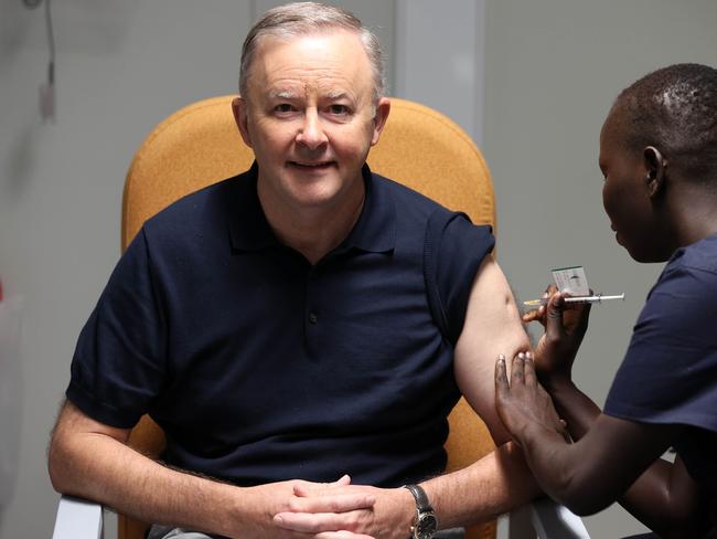 CANBERRA, AUSTRALIA-NCA NewsWire Photos FEBRUARY 23 2020: The Leader of the Australian Labor Party, Anthony Albanese received the COVID-19 vaccine and a doorstop will follow. Registered nurse Yom Mapiou gave Anthony his cover jab.Picture: NCA NewsWire / Gary Ramage