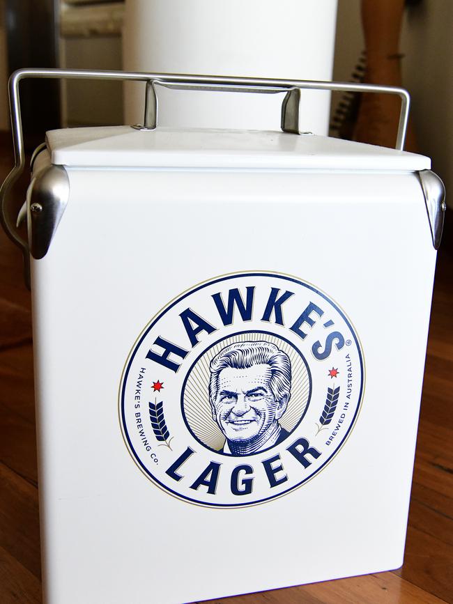 A Hawke's Larger esky owned by former prime minister Bob Hawke is seen at his home in Northbridge, Sydney, Wednesday, August 21, 2019. A range of items belonging to Bob Hawke and Blanche D'Alpuget will go to auction on August 27. (Bianca De Marchi)