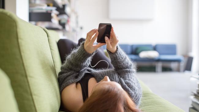 Nomophobia: fear of missing out while your mobile phone is switched off