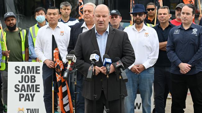 Mark Morey from Unions NSW at the Sydney bus drivers picket-line as part of an ongoing workers’ rights dispute. Picture: NCA NewsWire / Jeremy Piper