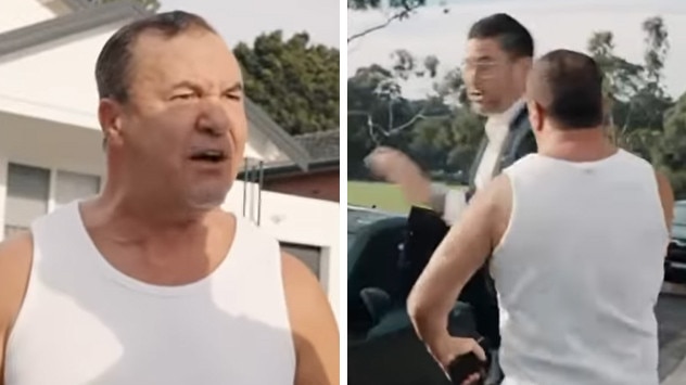 Boxing legend loses it over fake auction. Picture: Instagram/__ozman__