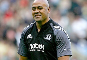 Coup ... Lomu is ready to switch codes for an NRL career. Pic: AFP
