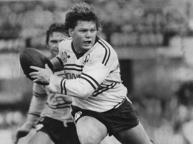 Paul Vautin on the charge for Manly against Cronulla in the NSWRL in 1981.