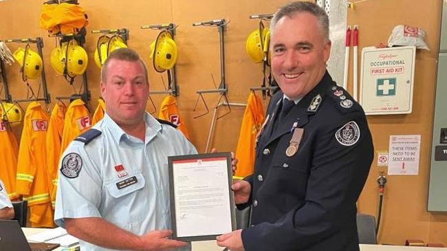 Truganina Fire Brigade Captain Mark Hatton and CFA Chief Officer Jason Heffernan. Picture: Country Fire Association.