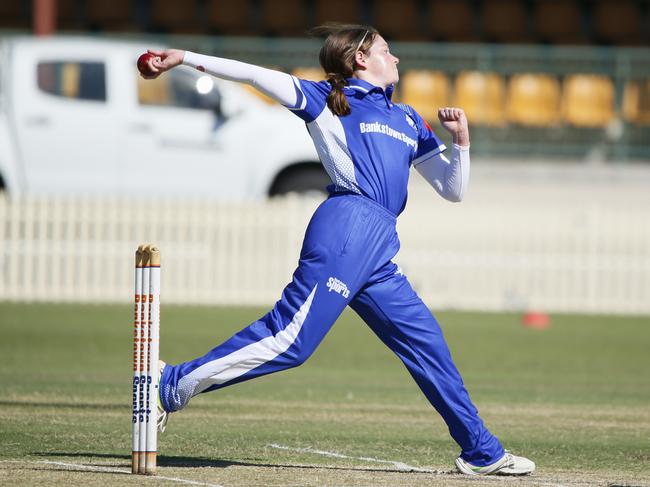 Jessica McMillan hits the crease for Bankstown during last season’s Brewer Shield. Photo: Warren Gannon Photography