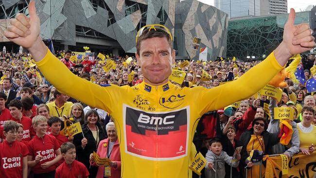 Cadel Evans gives the thumbs-up to the crowds in Federation Square in 2011.