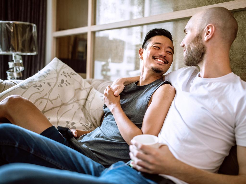 Get prepared to meet your soulmate with our comprehensive guide to gay dating sites