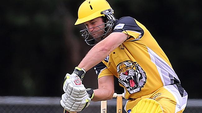 Shaun Dean spearheaded Werribee’s win over Ivanhoe. Picture: Yuri Kouzmin