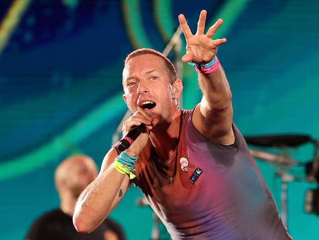 PERTH, AUSTRALIA - NOVEMBER 18: Chris Martin of Coldplay performs on stage at Optus Stadium on November 18, 2023 in Perth, Australia. (Photo by Paul Kane/Getty Images)