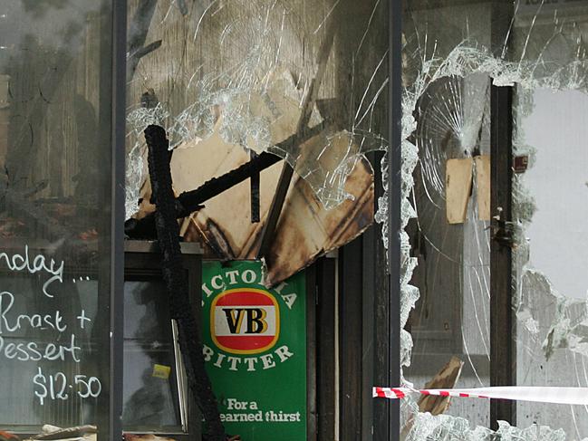 The damaged Diggers Rest Hotel after the 2008 fire.