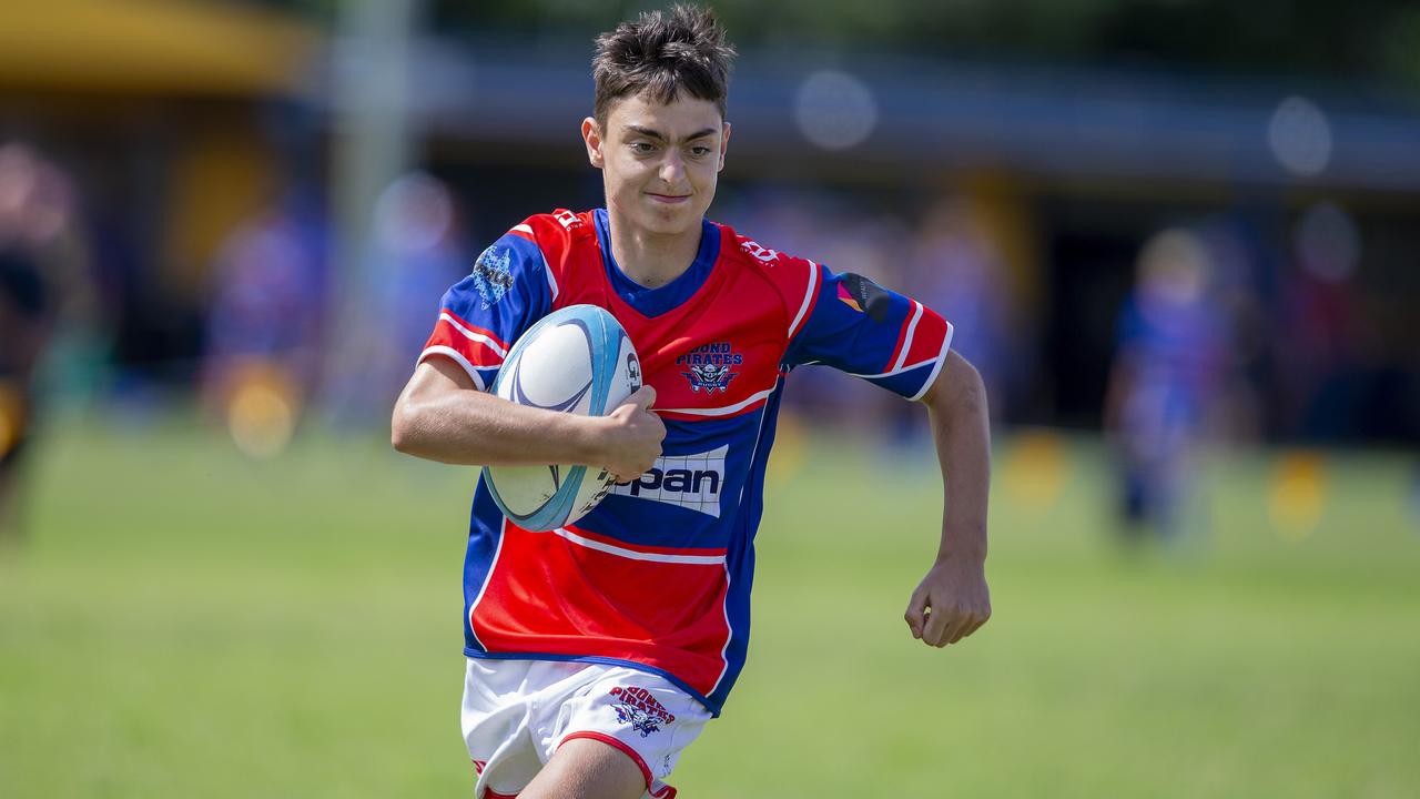 Under-14 and Under-15 finals of the King of the Country rugby union tournament at Gold Coast Eagles Rugby Union Club on Sunday 10 April 2022.  Under 14's  playing for 3rd place, Bond Pirates  (Red) vs Maroochydore Swans.  Picture: Jerad Williams