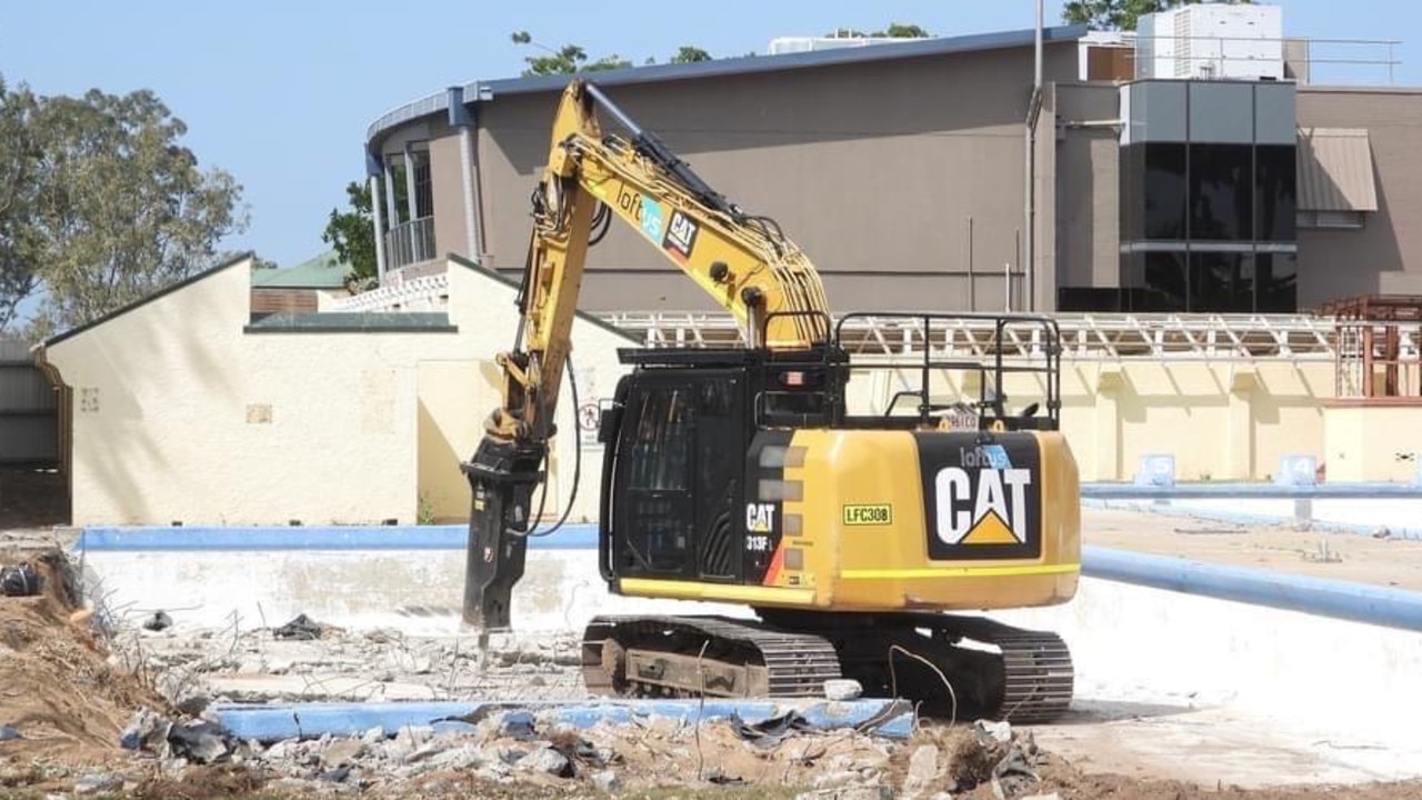 Work is underway to demolish Anzac Pool, despite a number of community members being opposed.