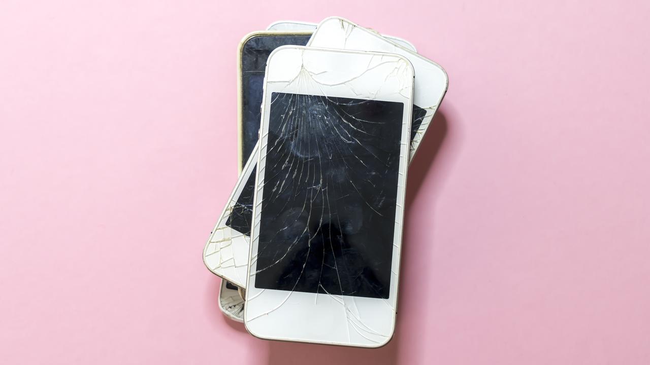 Pembaruan iPhone: Tahun Apple akan membuat ponsel usang