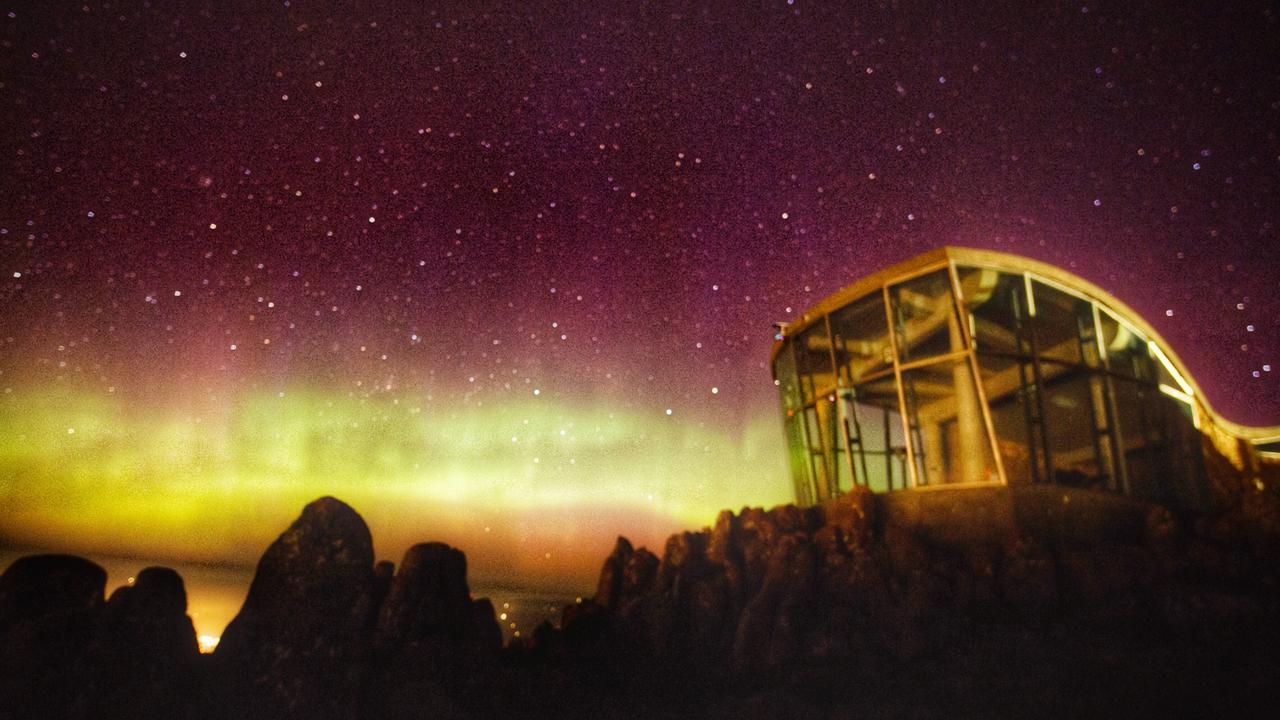 Aurora from the top of kunanyi/Mt Wellington. Picture: Carmen Gledhill/Hobart Snapshot Tours.